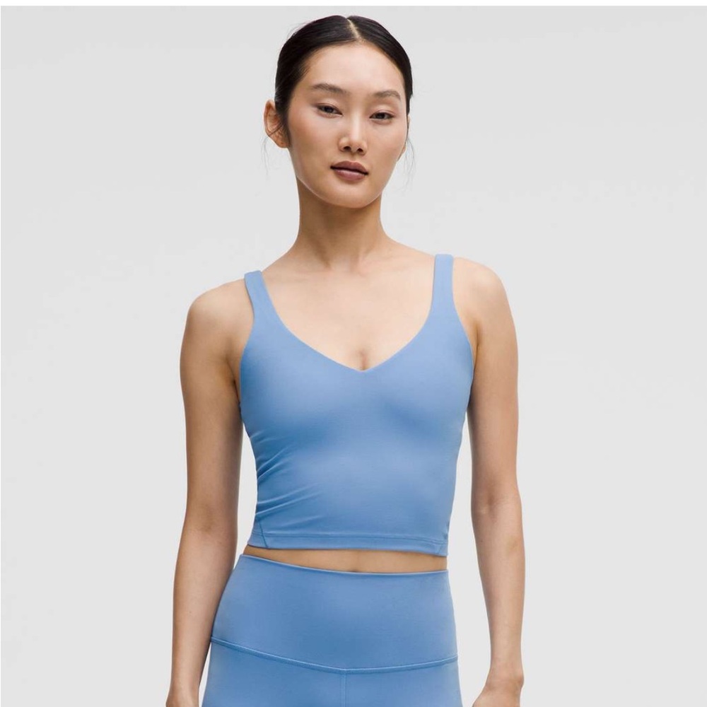 lululemon athletica POOL PARTY align tank 4 small V-Neck Tank Top